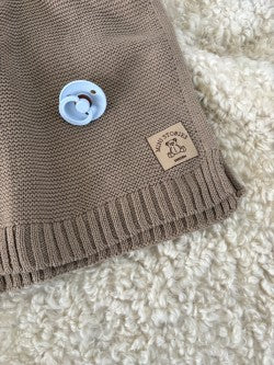 Stickad bomullsfilt - beige