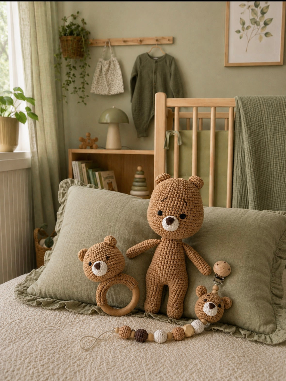 Teddy - presentkit stickad björn